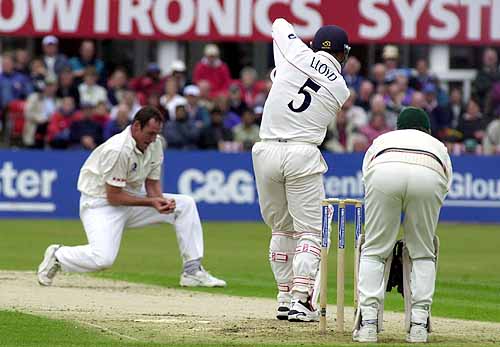 Scott Boswell catches Graham Lloyd off his own bowling for 5