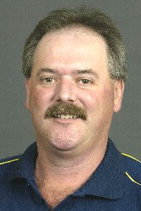 Bruce Bennett - Portrait August 2002