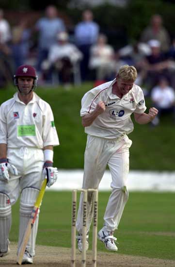 Jamie Cox is aghast as Peter Martin traps him lbw for 1 at the start of the Somerset second innings