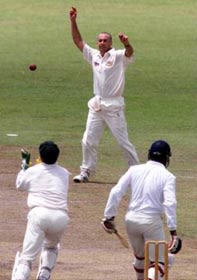 Healy moves to catch Villavarayan off Miller, SL Board XI v Australians, 1999/00