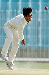 Mohammad Irshad on his way to 4 for 56