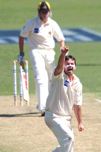 Dale appeals against North, Queensland v Western Australia, Pura Cup, 2001/02