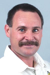 Mike Veletta - Portrait October 2001