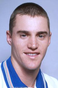 Graeme Rummans - Portrait October 2001
