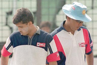 Geakwad and Ganguly make their way into the Bangabandhu stadium