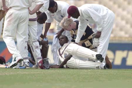 Jeremy after being hit by Nicholson, Western Australia v West Indians, 2000/01