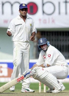Nasser Hussain with Jacob Martin - The Two Skippers