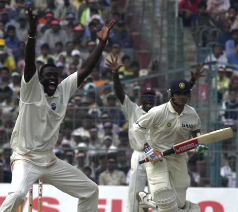 Cuffy pleads his case before the umpire