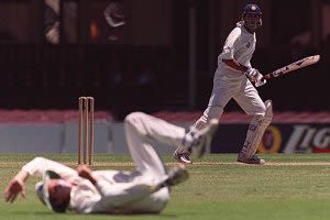 Robertson fields a shot from Laxmann, New South Wales v Indians, 1999/2000