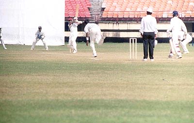 Girilal cuts a delivery from D Ganesh