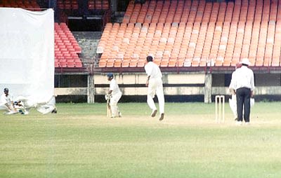 Wicketkeeper VST Naidu drops this chance offered by S Oasis off Prasad