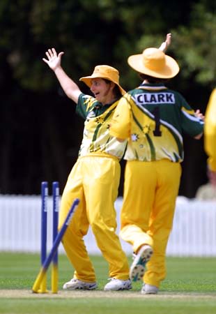 Magno celebrates as Australia go on to victory