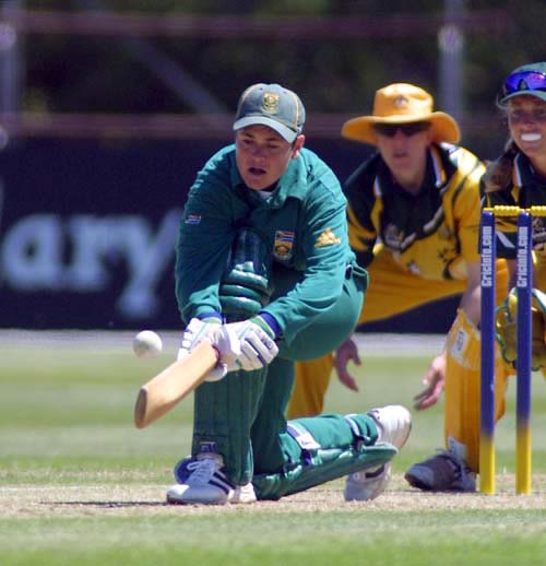 South Africa's Daleen Terblanche reverse sweeps
