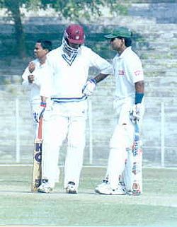 Rajesh Borah in a mid pitch conference with S Ganesh Kumar