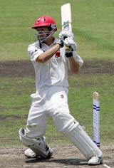 Tom Plant plays the pull shot