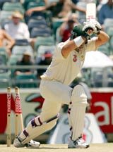 Matthew Hayden clean bowled by Shoaib Akhtar