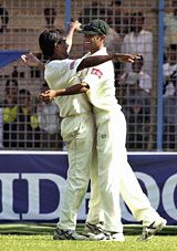 Mohammad Rafique congratulated by Talha Jubair